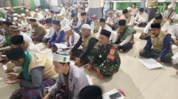 Babinsa Cileungsi Hadiri Majelis Tahajud, Perkuat Kebersamaan Warga dan Aparat